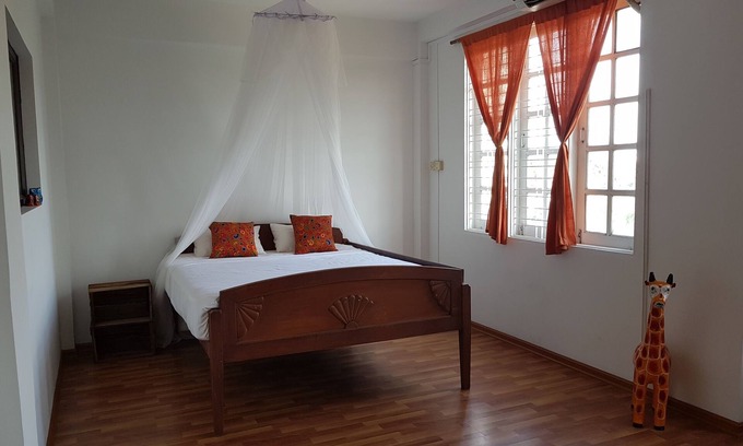 San Chaung Apartamento | Espaciosa casa familiar en Yangon