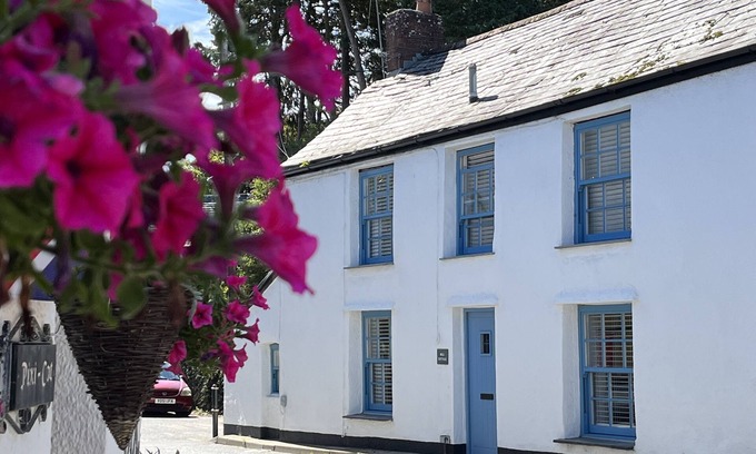 Marlborough Cabaña | Special Offer-looking for a 2 night break? Bell Cottage, St Teath, sleeps 4+dogs