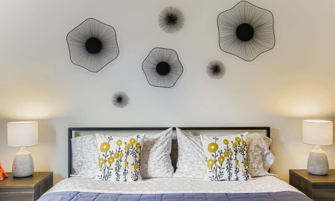 Haller Lake Casa | Specious 4-Bedroom house in Seattle- Near Light Rail and UW, Free Parking