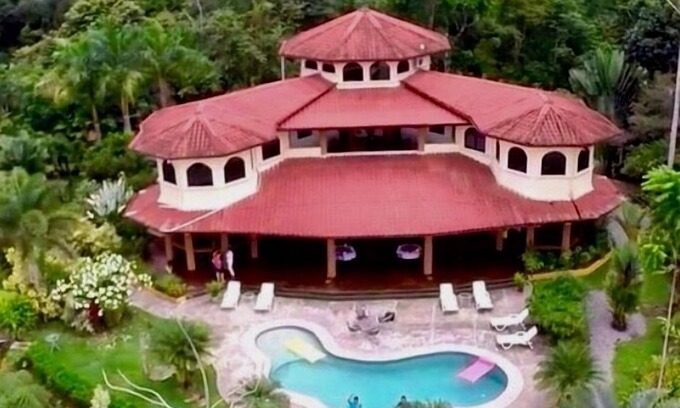 Barú Villa | Espectacular villa en las montañas, cascadas y tucanes a 20 minutos de la playa