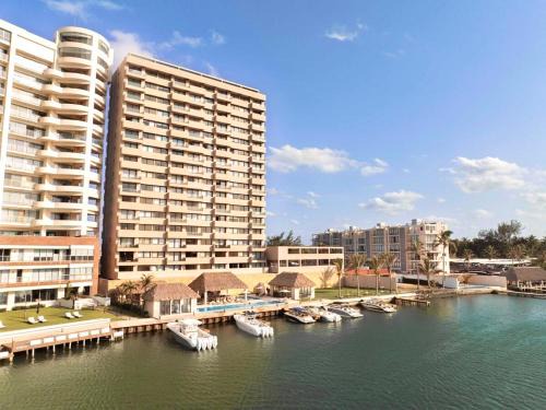 Boca del Río Apartamento | Spectacular View Balcony 3 Pool's Gym and near the Beach