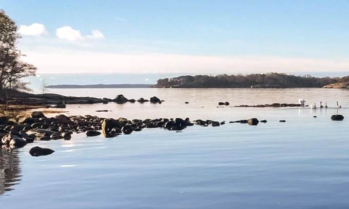 Graddo Casa | Spend a relaxing holiday in this charming holiday home with sea views.