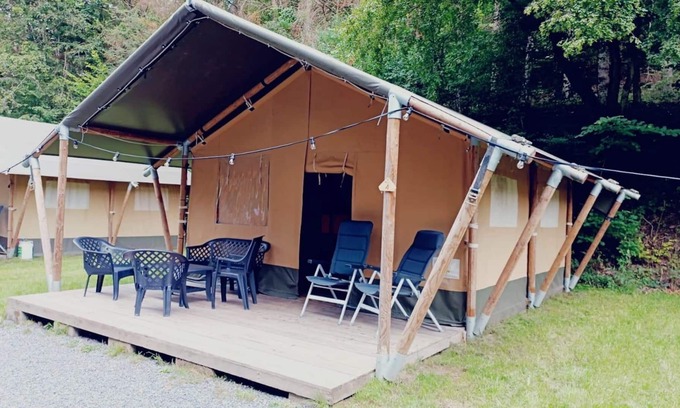 Smuid Casa | Spend the night in the middle of the Ardennes in your own Safari tent!