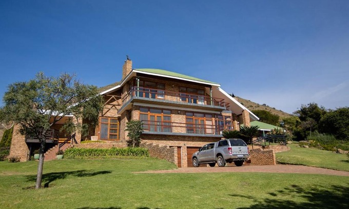 Lydenburg Casa | Spitskop Plaashuis