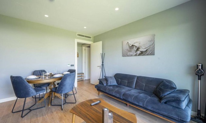 Gundogan Apartamento | Splendid Suite Close to Beach in Bodrum