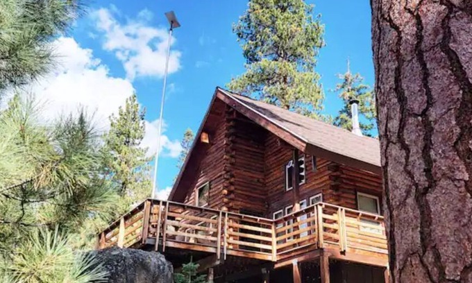 Ponderosa Cabina | SplitRock Cabin, Ponderosa California. A Log Cabin Paradise!