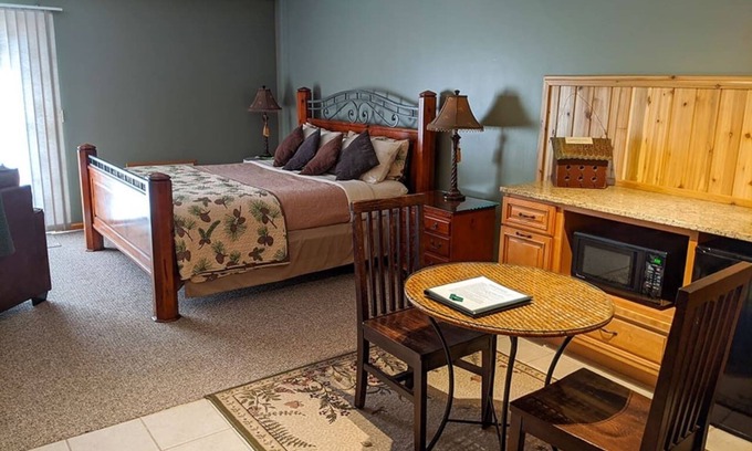 Prudenville Cama Y Desayuno | Springbrook North Woods