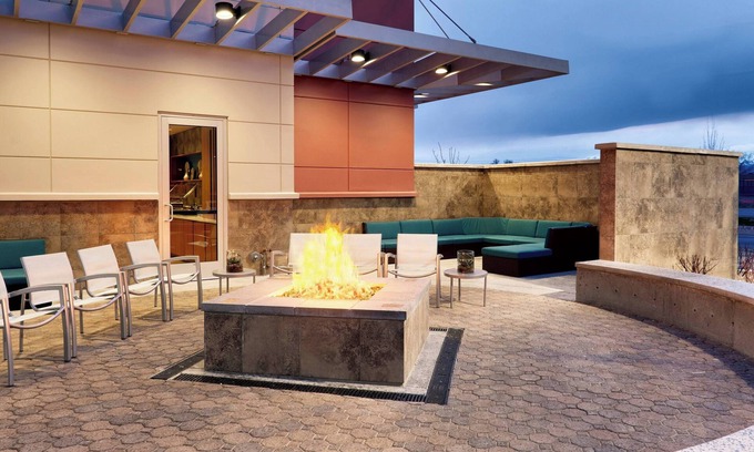 Draper Hotel | SpringHill Suites by Marriott Salt Lake City Draper