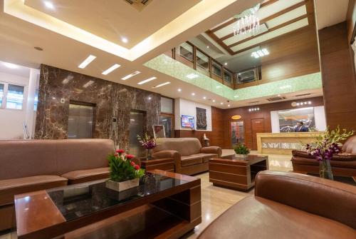 Rajajinagar Hotel | Sree Parijatha Grand