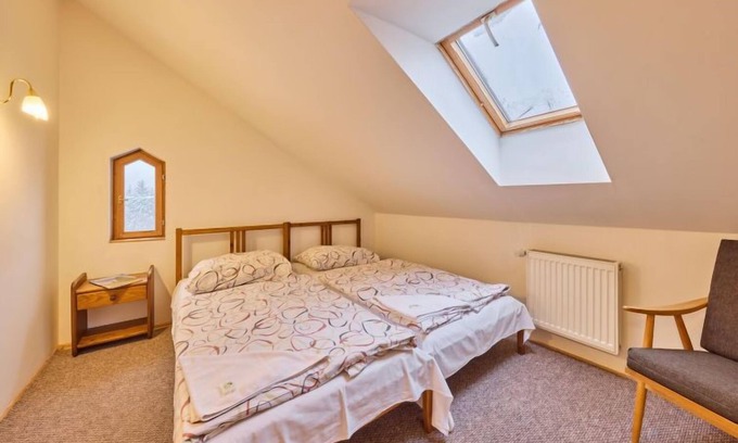 Janske Lazne Apartamento | Stříbrný pramen by Interhome