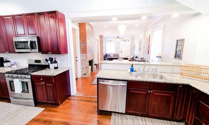 Treme Casa | St. Ann Historic Creole Cottage 5 bed/4ba