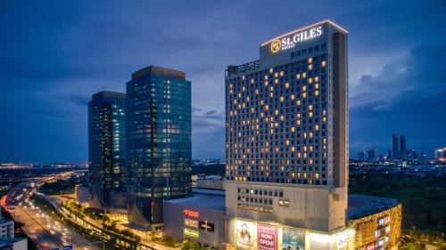 Central District Hotel | St Giles Southkey