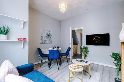 St Helens Casa | St Helens Central, 2 Bed , Long Stays OFFERS , Contractors , Relocations , Families , Sleeps 4