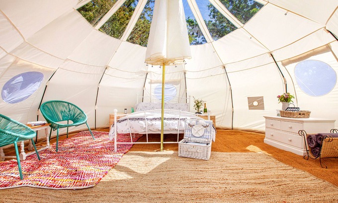 Shepshed Cabina | Star Gazing Bell Tent Farm Stay