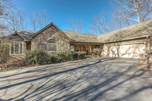 Big Canoe Casa | Starry Nights - Unforgettable Views Steamy Hot Tub Game Room More