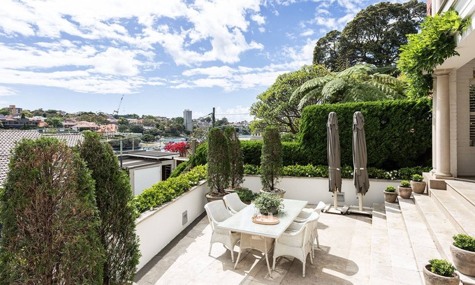 Sydney Villa | Stately Family Home - Neutral Bay Harbour Views