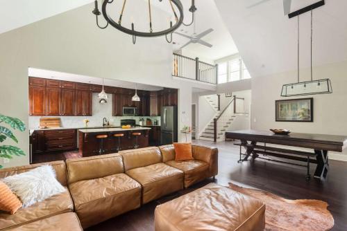 Edgewood Casa | Stay A'Wylie