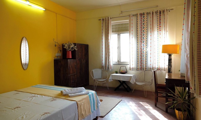 Gwalior Otro | Stay at Amaltas: Farmhouse on an Organic Pet-Friendly Farm in Gwalior