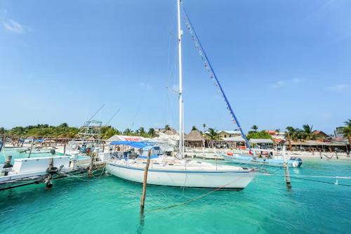 Centro - Supmza 001 Alquiler De Eote | Stay for one night! Live on board experience