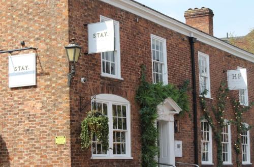 Tarporley Hotel | STAY on the High Street