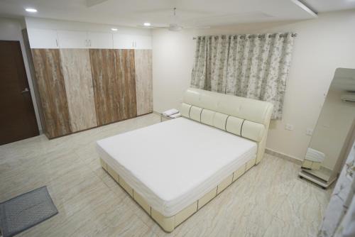 Vijayawada Apartamento | Stay Pride Service Aparments - AC Rooms in Vijayawada - Family & Business Stays