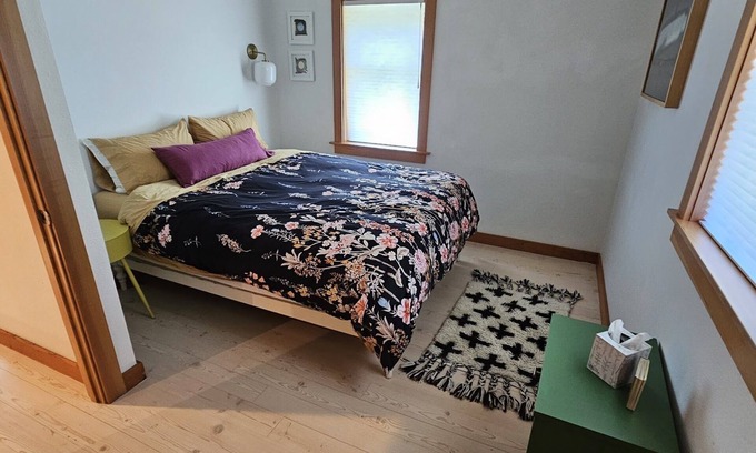 Northwest Portland Casa | Stay Wildwood - A magical house with a dedicated workspace and library.