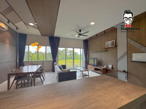 Kuching Apartamento | Staycation Homestay 65 Liberty Grove Near Airport