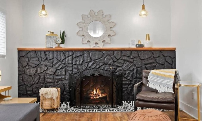 Twin Falls Casa | #StayinMyDistrict Twin Falls Spanish-Boho Getaway