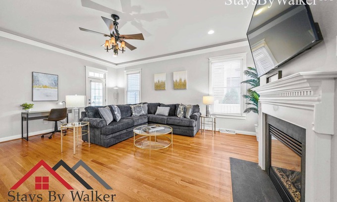 Provincetowne Casa | StaysByWalker 4BR Home - King Beds! Yard! Garage!