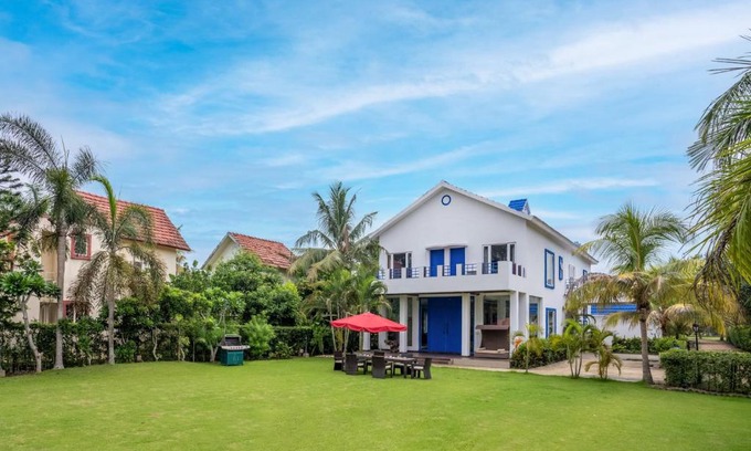 Howrah Villa | StayVista at Timeless Elegance with BBQ and Wi-Fi