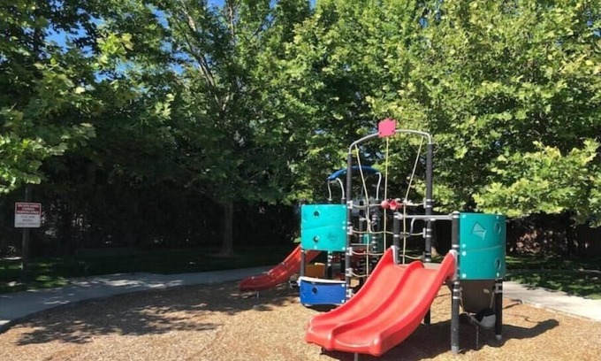 Caldwell Casa | stayy+hâus Gorgeous Modern Sunset Home ☀️🙏😴🌙🤙💧