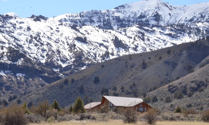 Eagleville Casa | steamboat stop over ranch