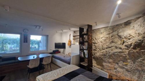 Varosh Apartamento | StefanijaK 2