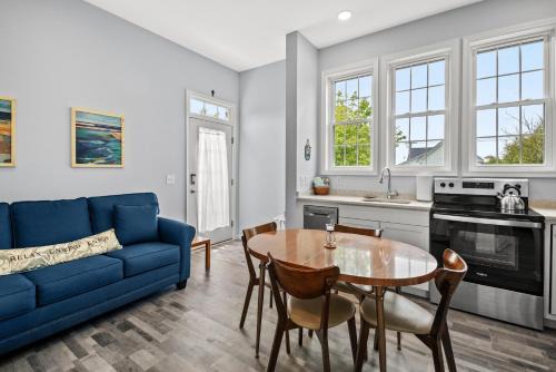 Chincoteague Casa | Stella della Baia - Close to town, Brand new!