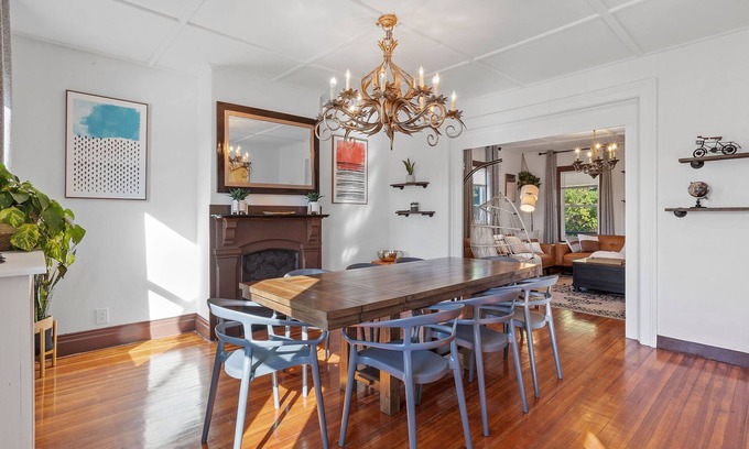 Norwich Casa | Stellar 4br/2ba - Views, Location & Comfort
