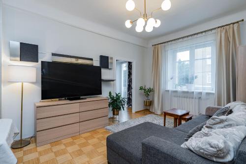 Kesklinn Apartamento | Steps from A Le Coq and Old Town