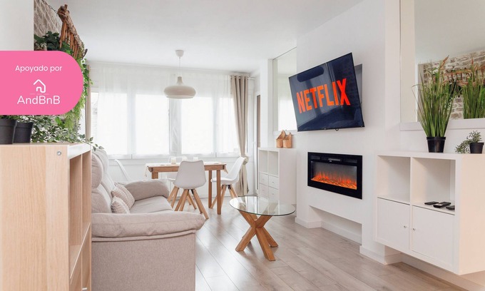 Soldeu Apartamento | Cerca de Grandvalira | Terraza + Parking gratis