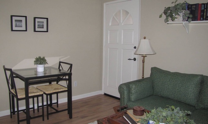 Coronado Cabaña | Hermosa casa de huéspedes de Coronado