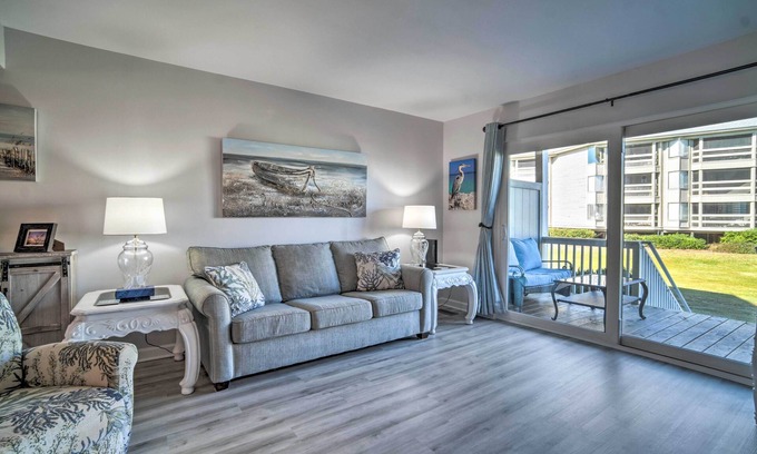Oceanmarsh Subdivision Condominio | ¡NUEVO! St Helena Island Resort Condo- Pasos a la playa