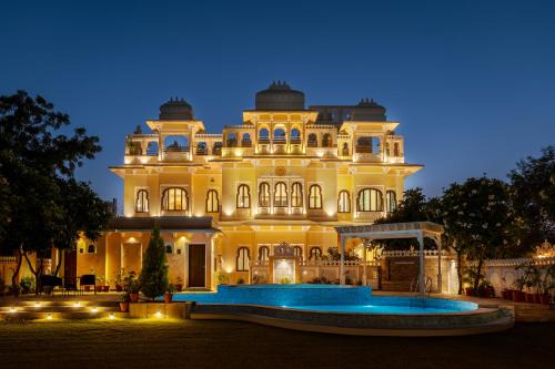 Mali Colony Hotel | Sterling Jaisinghgarh Udaipur