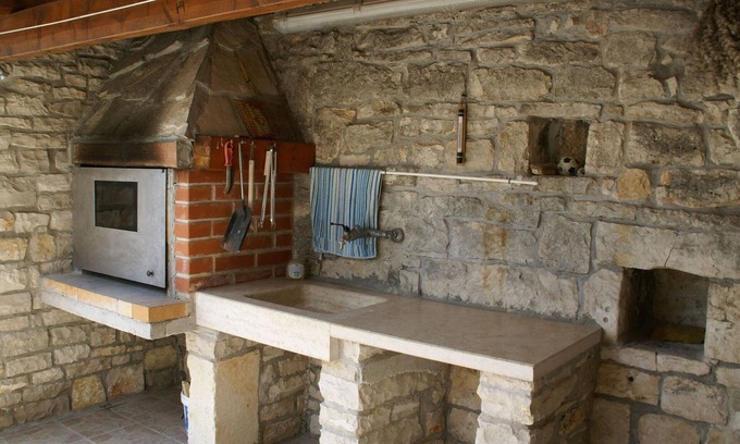 Peresiji Casa | Casa de vacaciones tradicional con piscina privada
