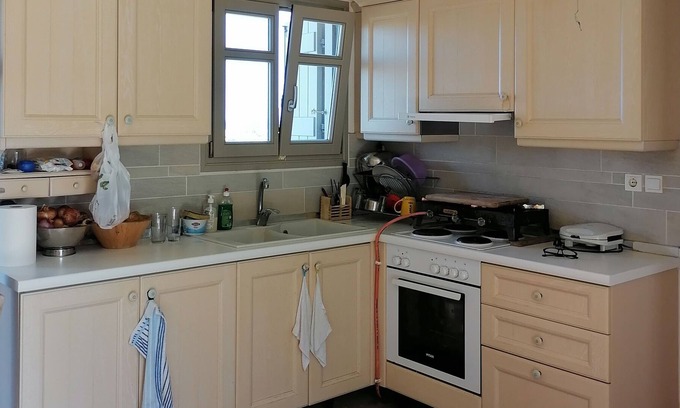 Logaras Casa | stone house 10 mIn from the beach!