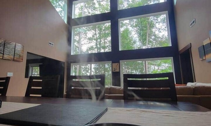 Markville Casa | Stone Ridge Retreat Cabin