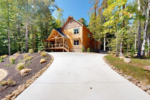 Gatlinburg - Pigeon Forge Casa | Stone Timber