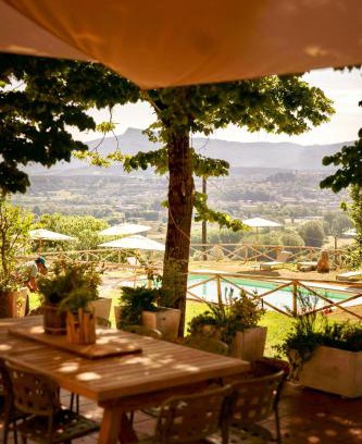 Poppi Casa | Stone Villa With Panoramic Pool