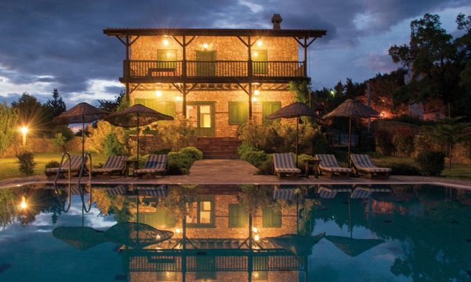 Manavgat Villa | Villa de piedra con jardín privado y piscina amurallada, vista panorámica de la costa