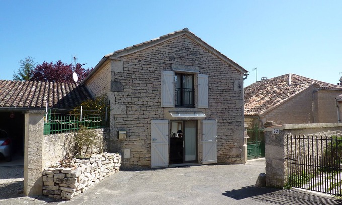 Lalbenque Casa | Stone Village House Lalbenque - Granero completamente renovado en nuevo -