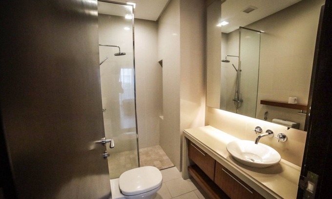 Seri Tanjung Pinang Condominio | Estrecho muelle marina estancia