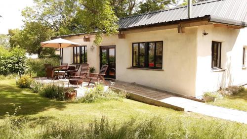 Stowmarket Casa | Straw Bale Cottage