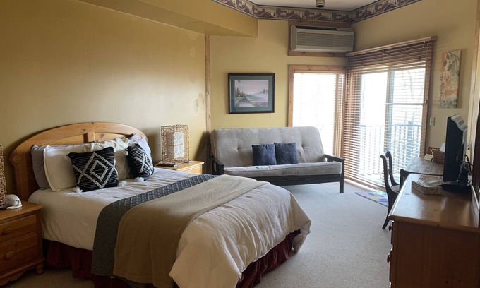 Hanover Apartamento | Studio 1105 en Longhollow Point Inn